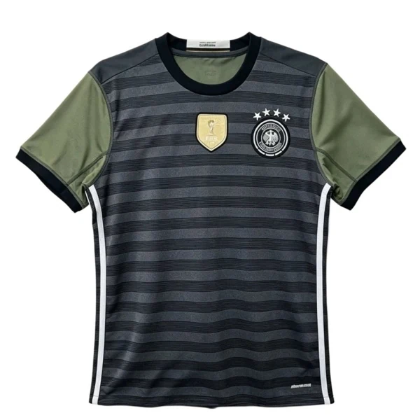 2016 season Germany away retro Fan version